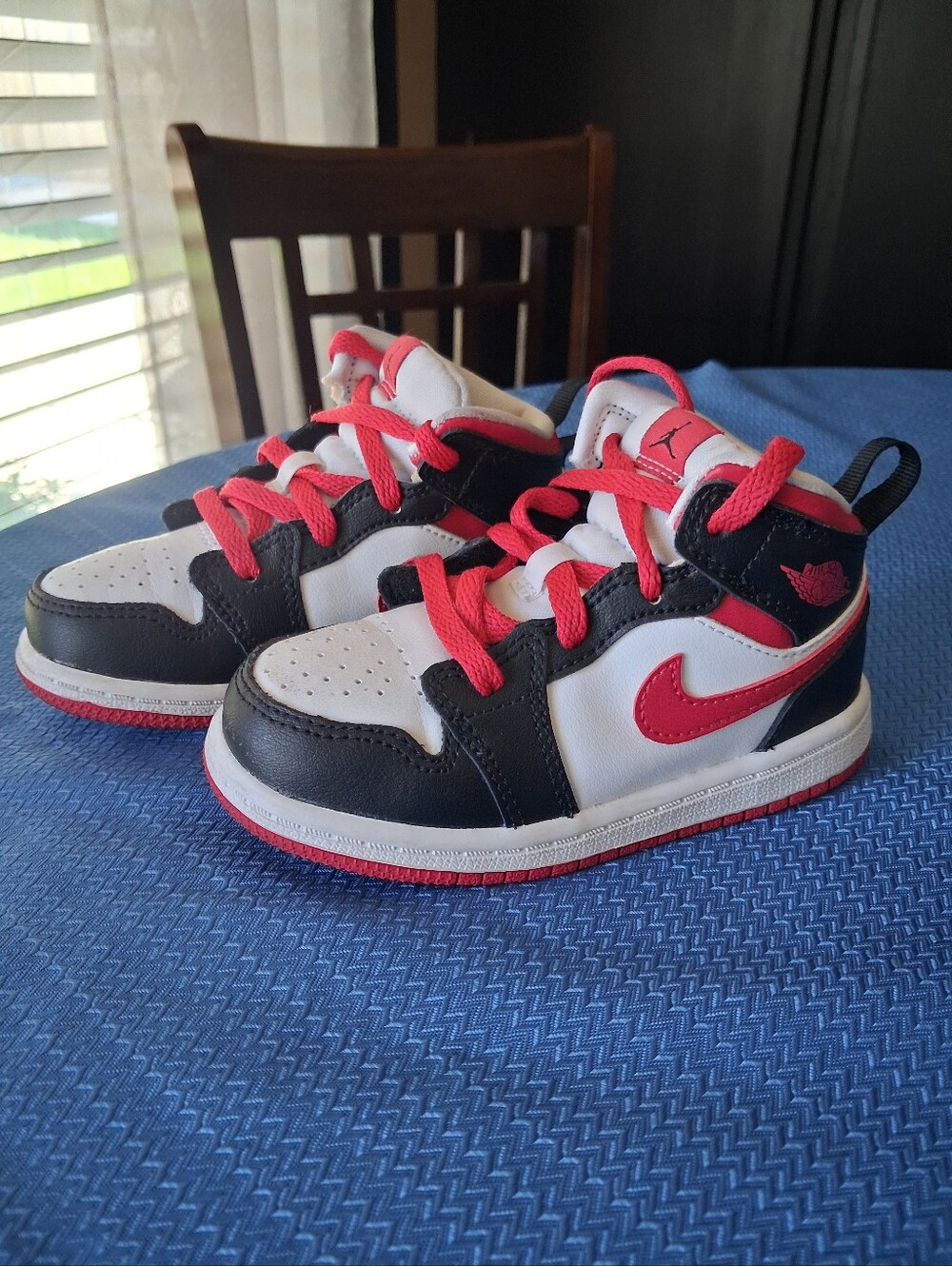 Nike Air Jordans 8C Red/white
